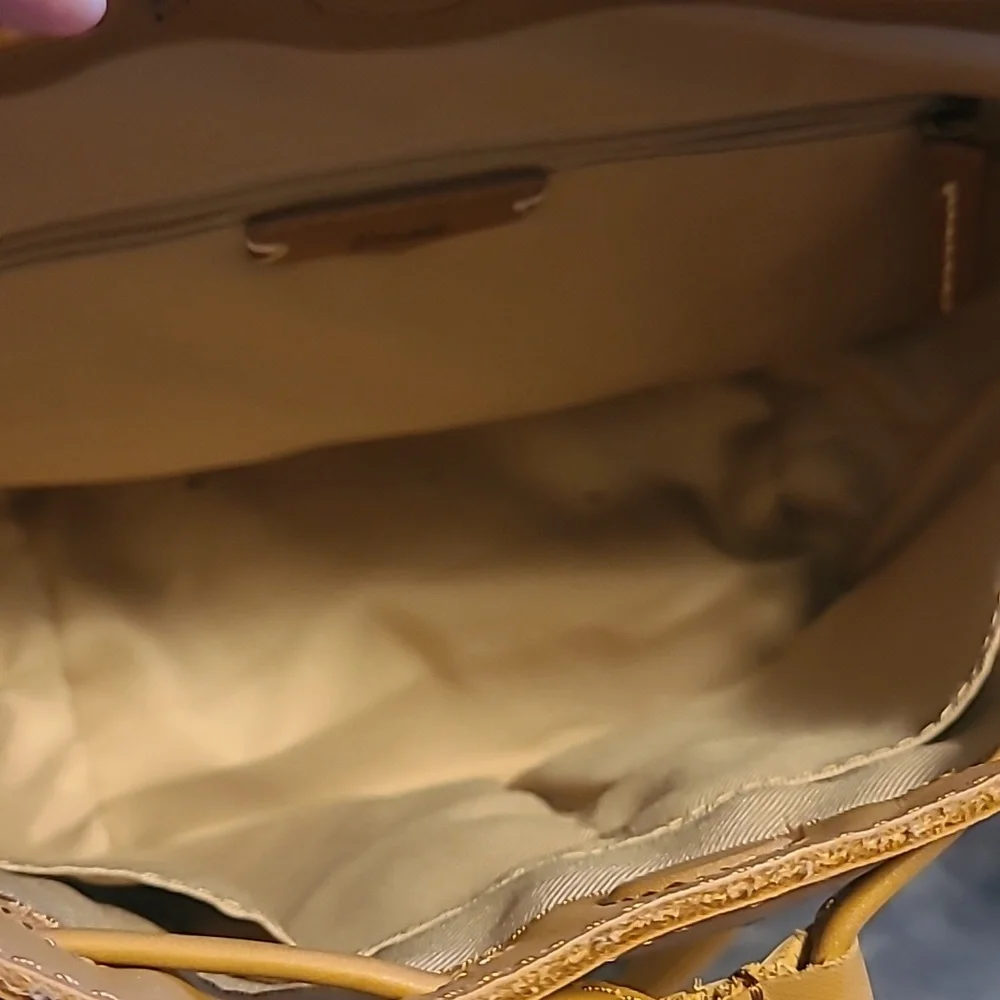 Purse - Picture 4 of 6
